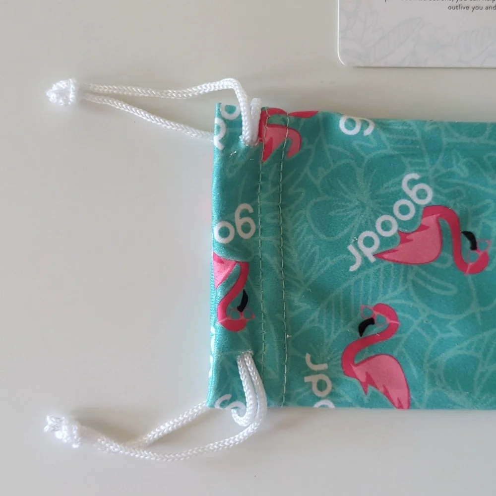 EUC like new Goodr box and eyeglass bag - Picture 2 of 7